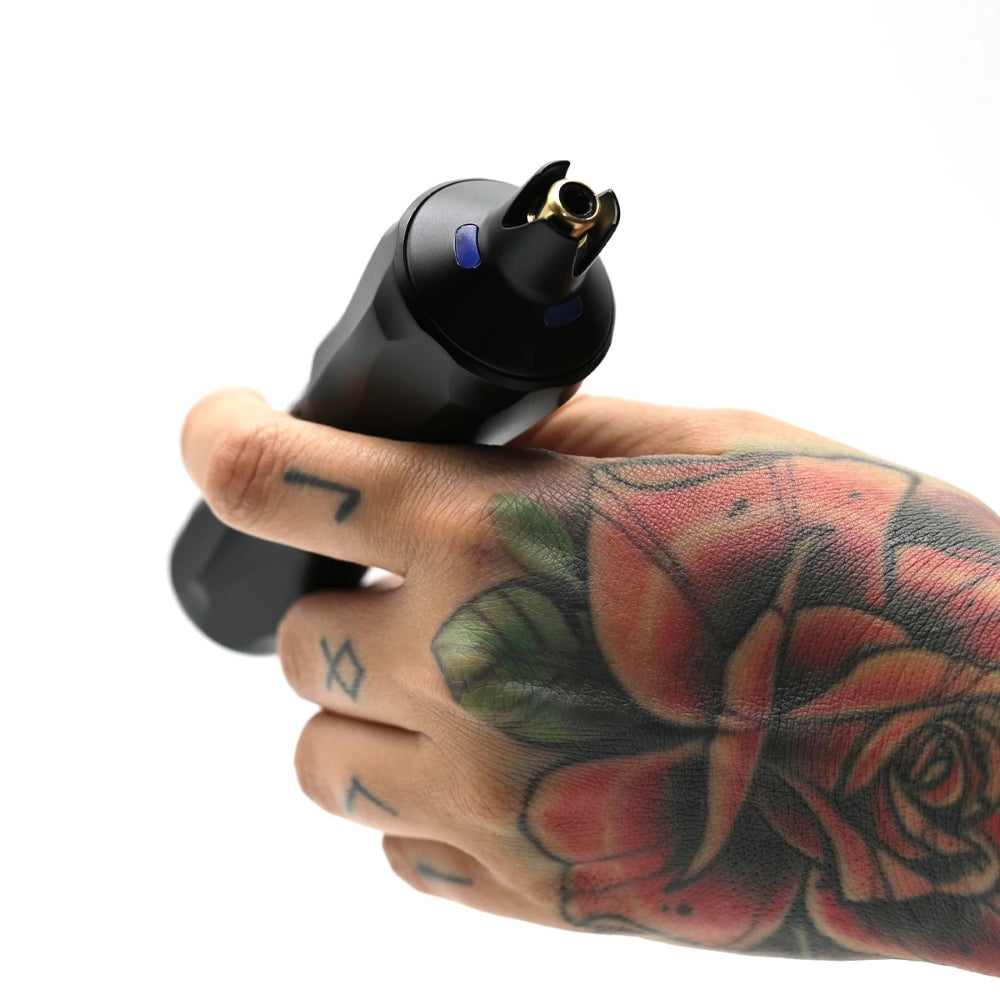 Kwadron Equaliser™ Proton Enduro Rotary Pen Tattoo Machine (in hand 1)