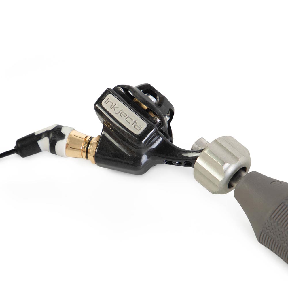 Peak Ultra RCA Cord — 6.5’ Right Angle Black/White — Price Per 1