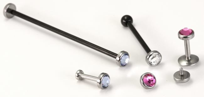 These 2.5mm Swarovski Crystal Tops Work With 18g & 16g Internally-Threaded Body Jewelry