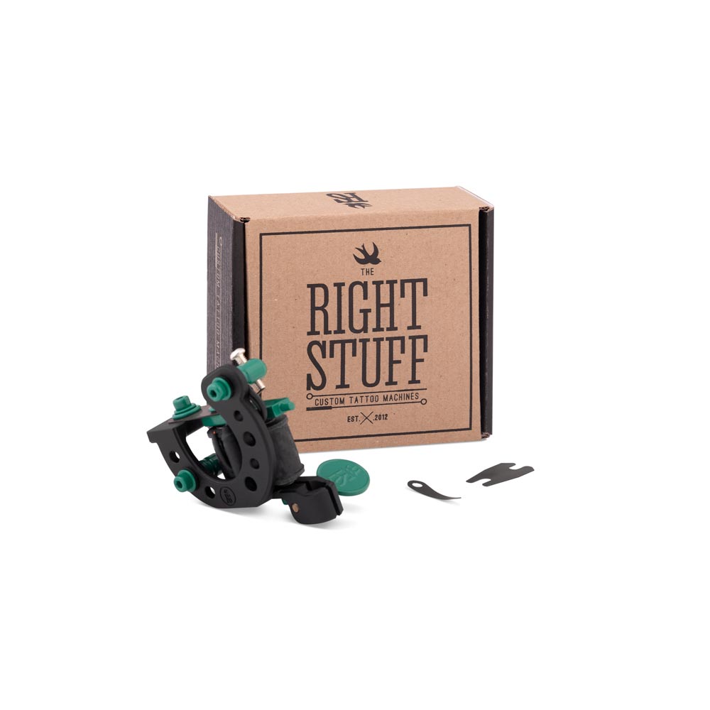 Right Stuff Lucky TrueLiner ALU Coil Tattoo Machine — Black/Green (side)