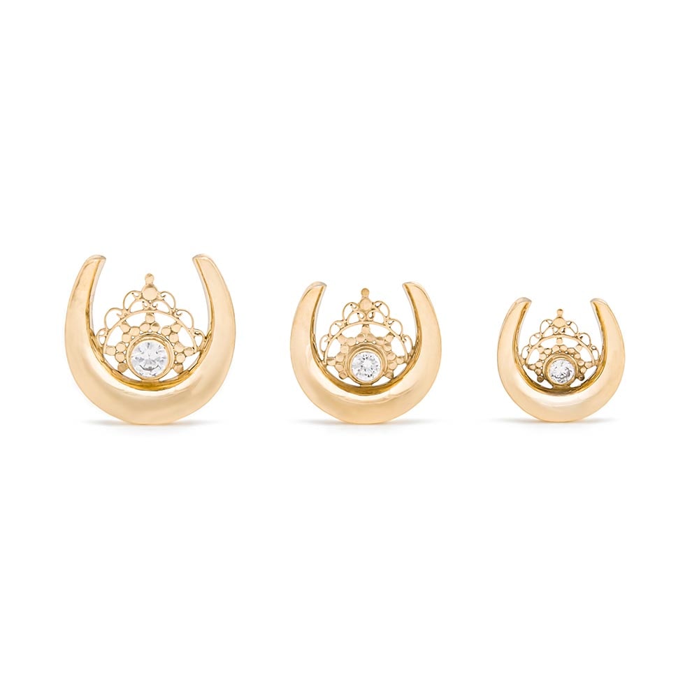 Crystal Diadem Gold Plated Saddle Plug — Standing Up and Laying Flat