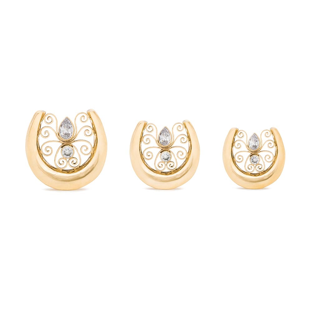 Flowing Filigree Gold Plated Saddle Plug — Standing Up and Laying Flat