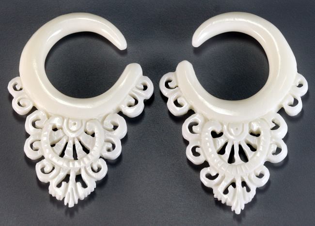 Natural Bone Doily Hanger — Price Per 1 | PainfulPleasures
