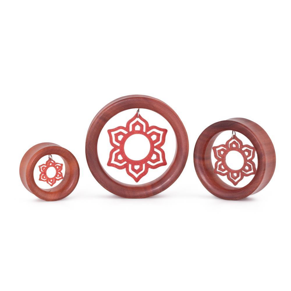 Dangling Red Coral Blooming Lotus Saba Wood Tunnel