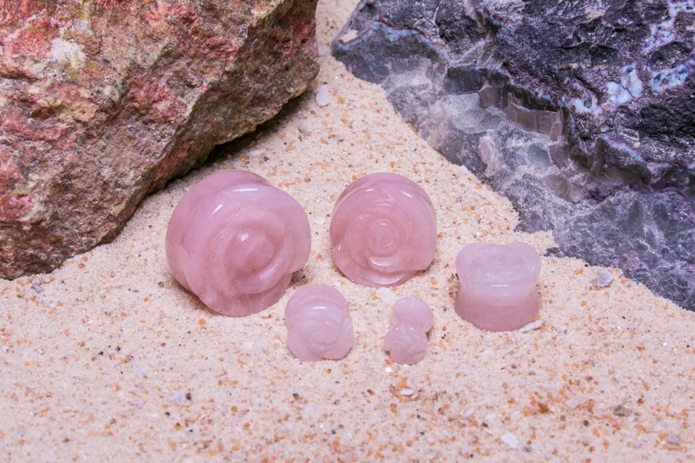 ose Quartz Stone Plug with Carved Rose Front – 2g to 1” – Size Reference