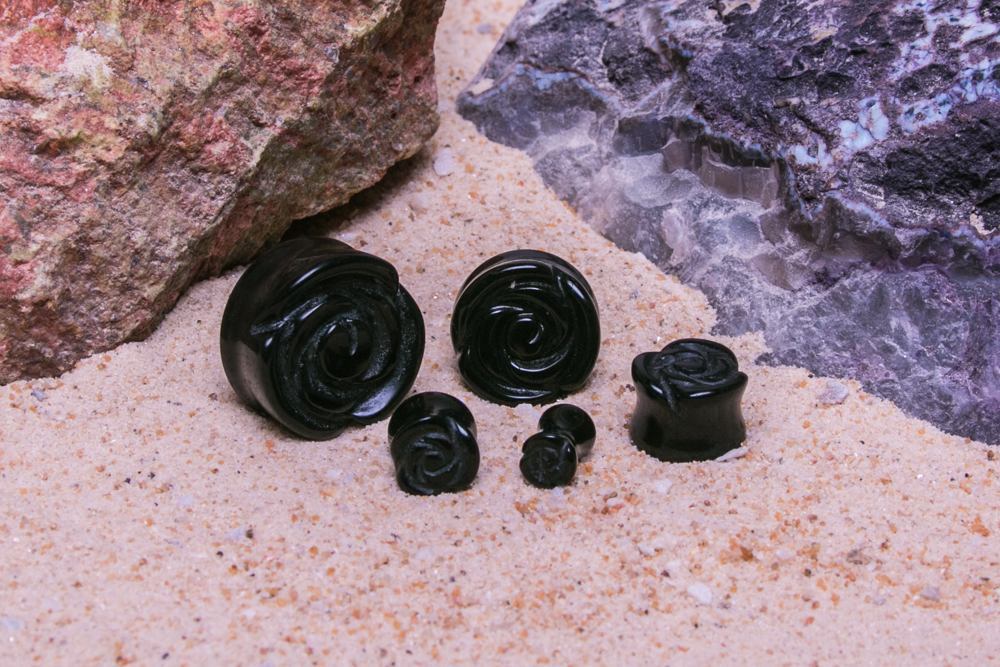 Black Glass Stone Plug with Carved Rose Front – 2g to 1” – Size Reference