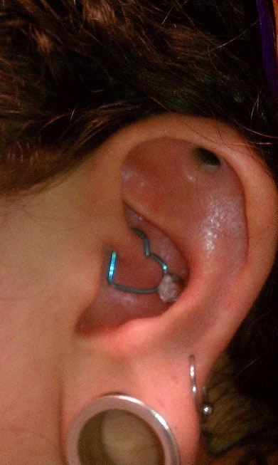 16g Niobium Unbreakable Heart - In Daith