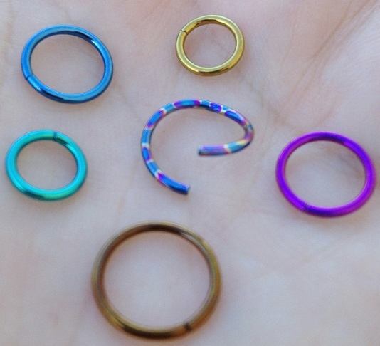 16g Seamless Niobium Ring- Ring Open