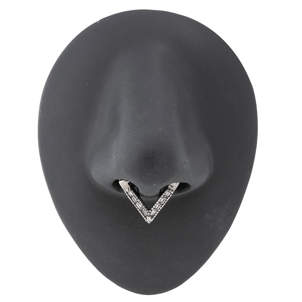 16g V-Shaped Crystal Beams Clicker Ring — Clicker Mechanism