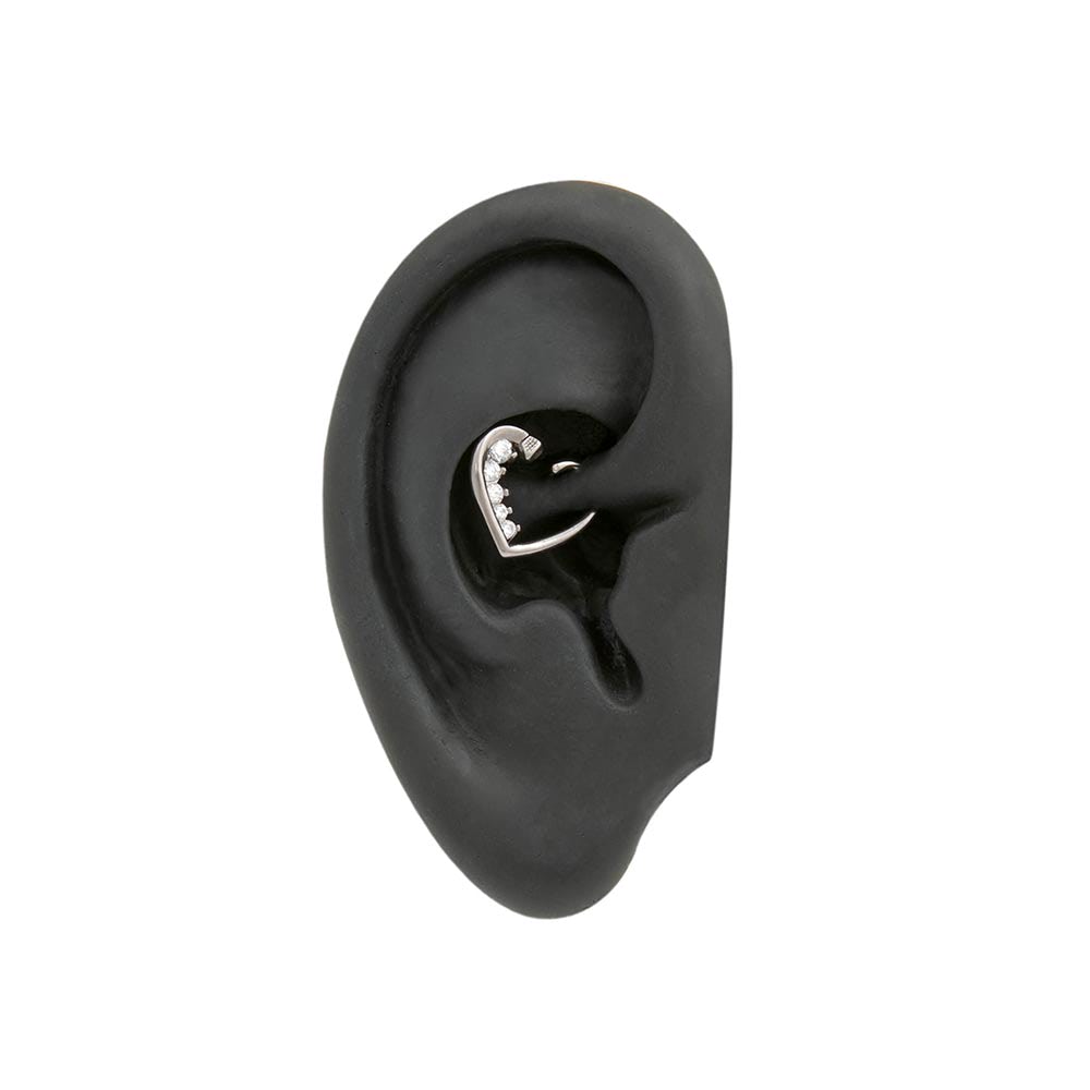 16g Descending Crystal Jewels Heart Ear Jewelry — Solo