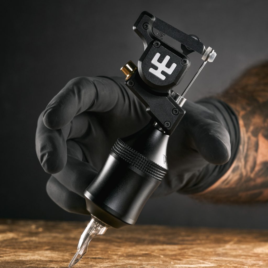 A Vlad Blad tattoo machine