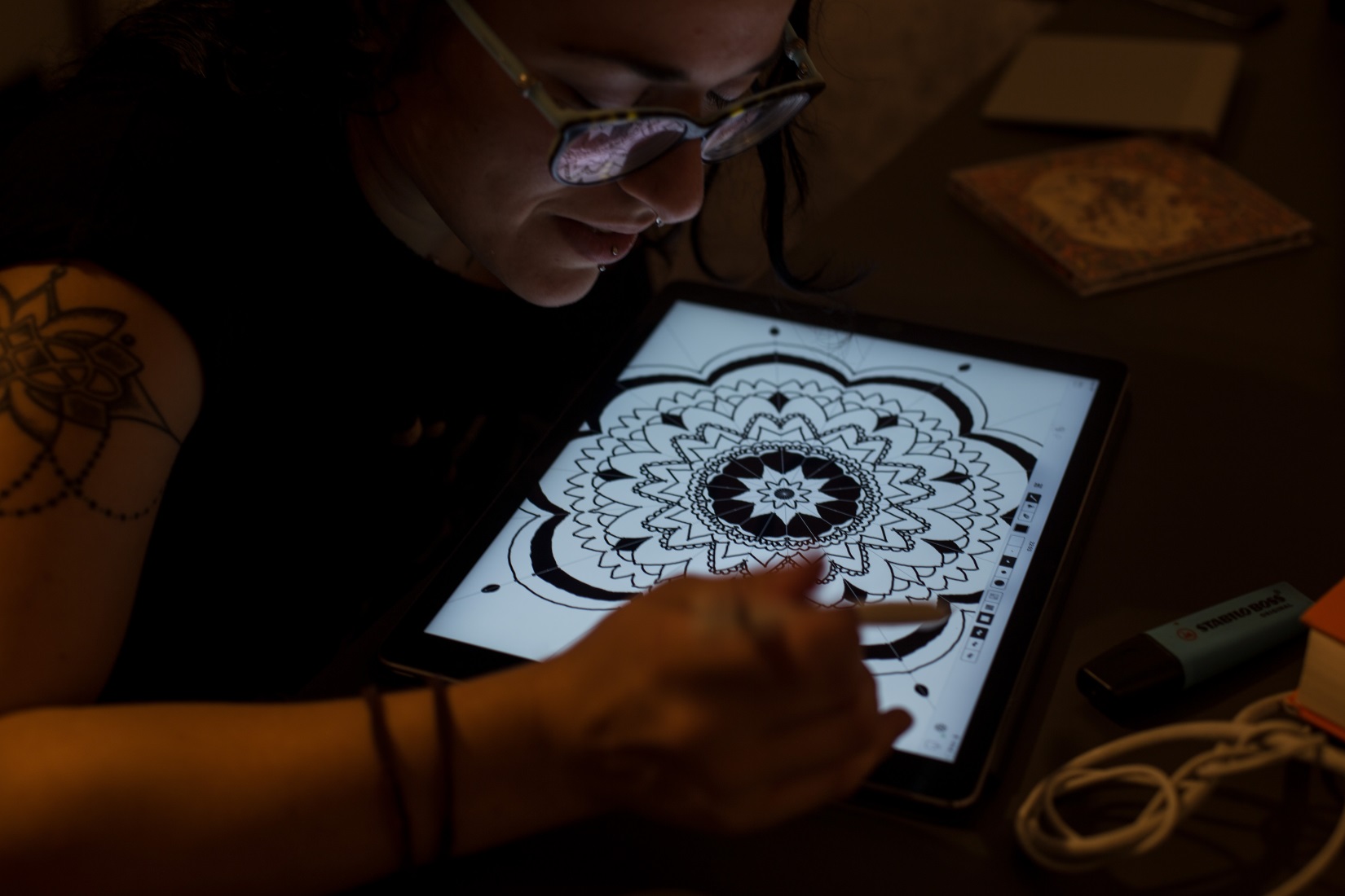 The Top 10 Smartphone & iPad Apps for Tattoo Artists in 2019 + The One App ALL Tattooers Need